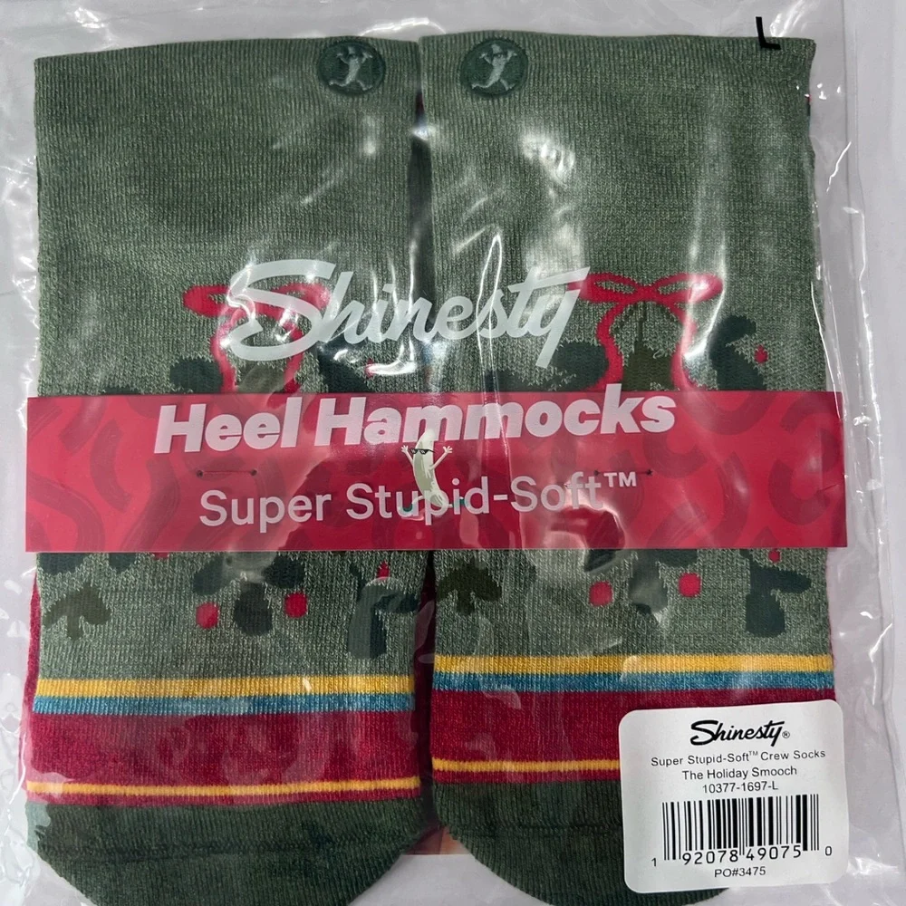 Shinesty super stupid soft crew socks the holiday smooch size large Christmas NW